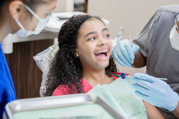 Best Broken or Cracked Tooth Emergency Dentist in Virden, IL
